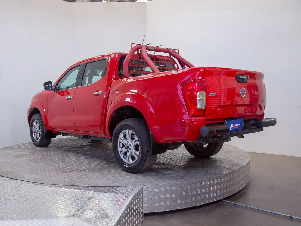 Nissan Navara Xe 4x2 2.3 Mt año 2024