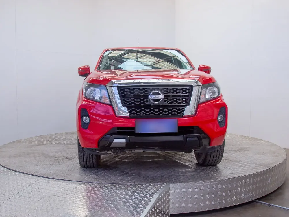 Nissan Navara Xe 4x2 2.3 Mt año 2024
