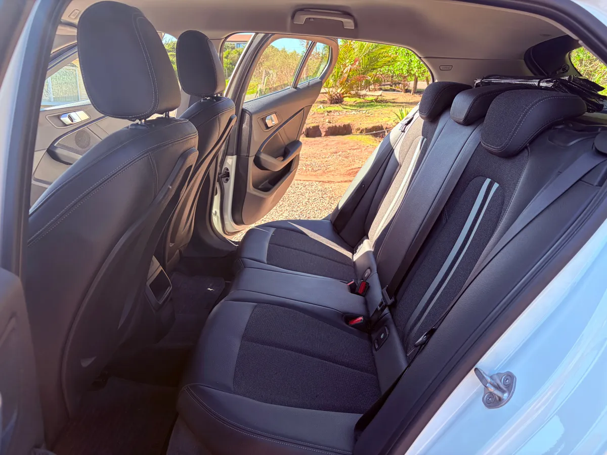 BMW 118 2.0 D Sport Plus At Diesel año 2022
