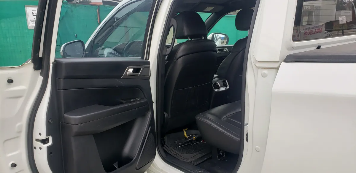 SSANGYONG MUSSO 2.2 Mt 4x4 Diesel año 2019