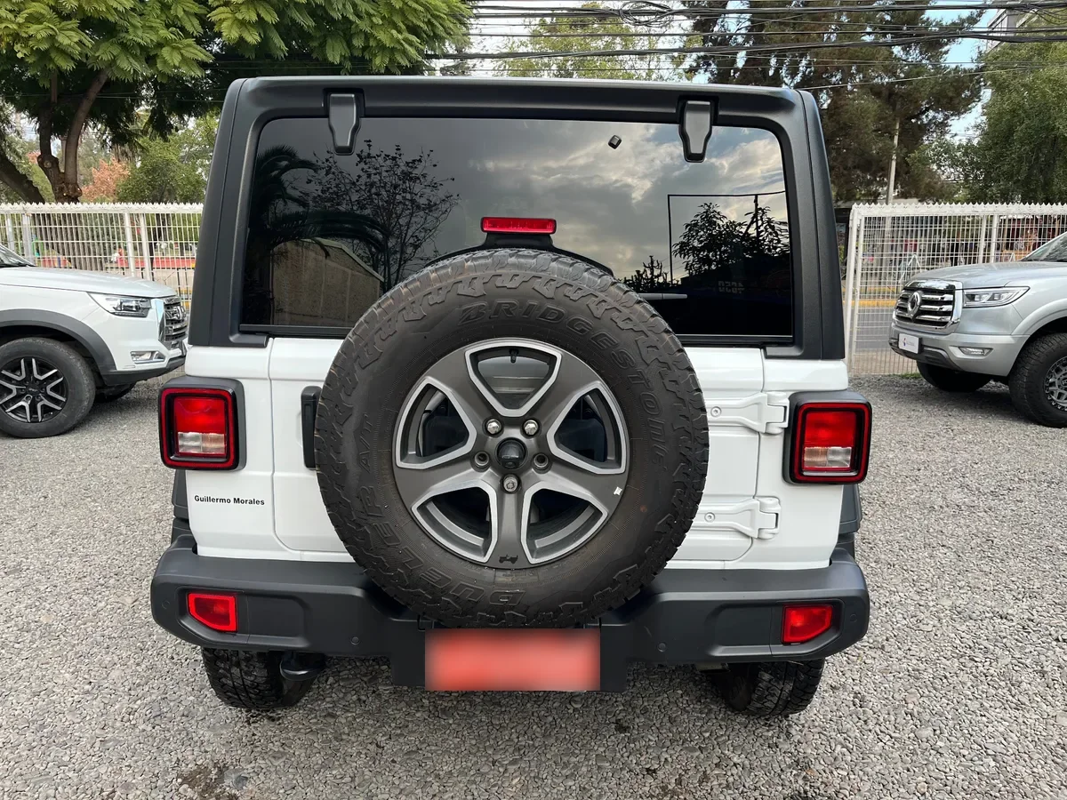 Jeep Wrangler 3.6 Unlimited Rubicon At 4x4 año 2022