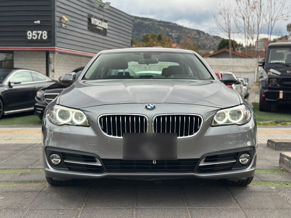 BMW 520i Exectuve año 2014