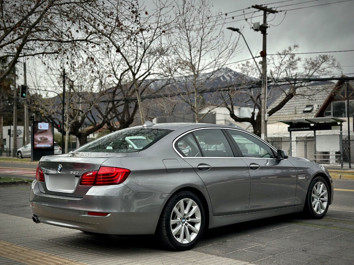 BMW 520i Exectuve año 2014