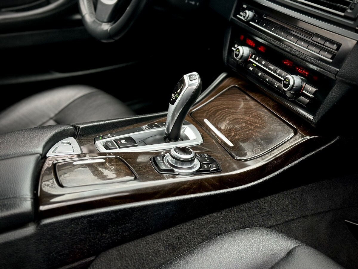 BMW 520i Exectuve año 2014