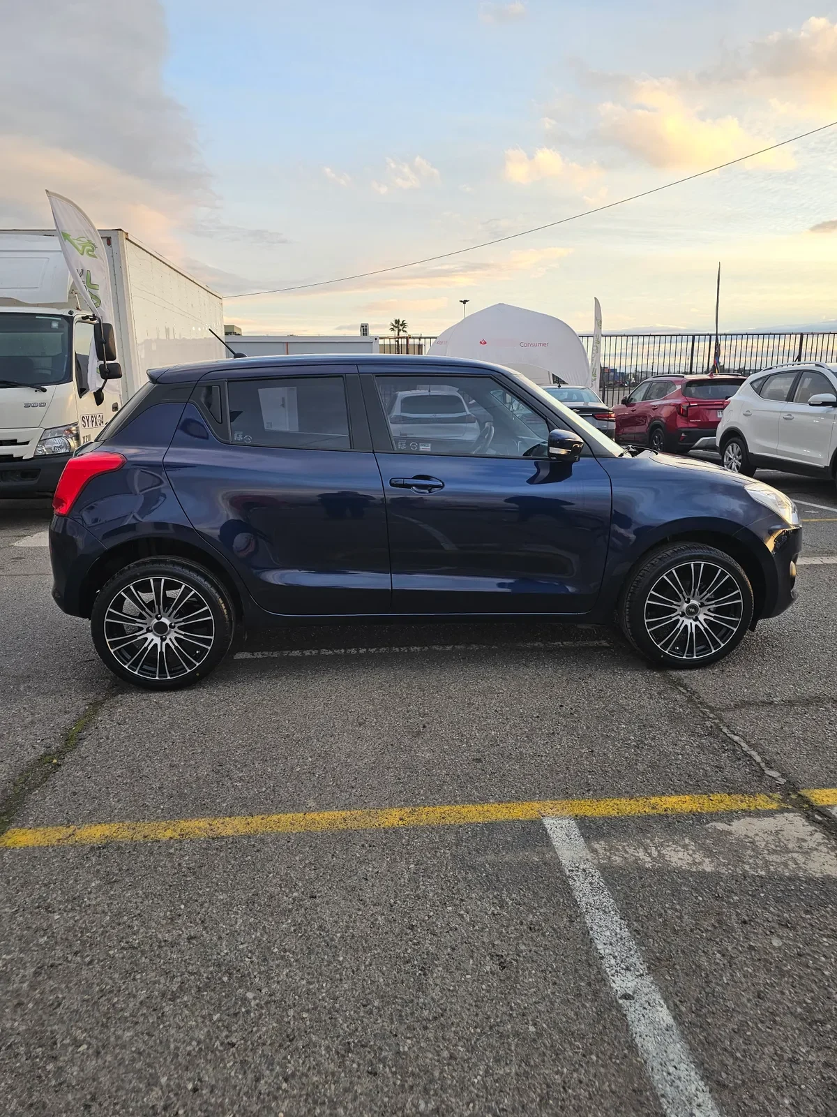 SUZUKI SWIFT 1.2 Gl Mt año 2023
