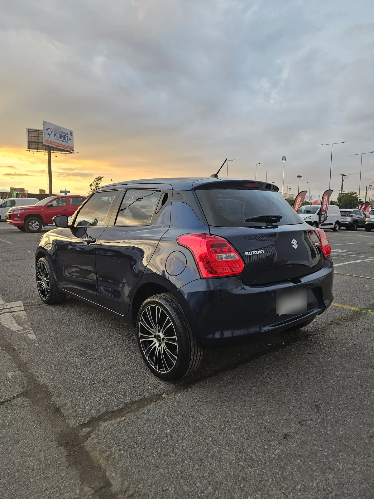 SUZUKI SWIFT 1.2 Gl Mt año 2023