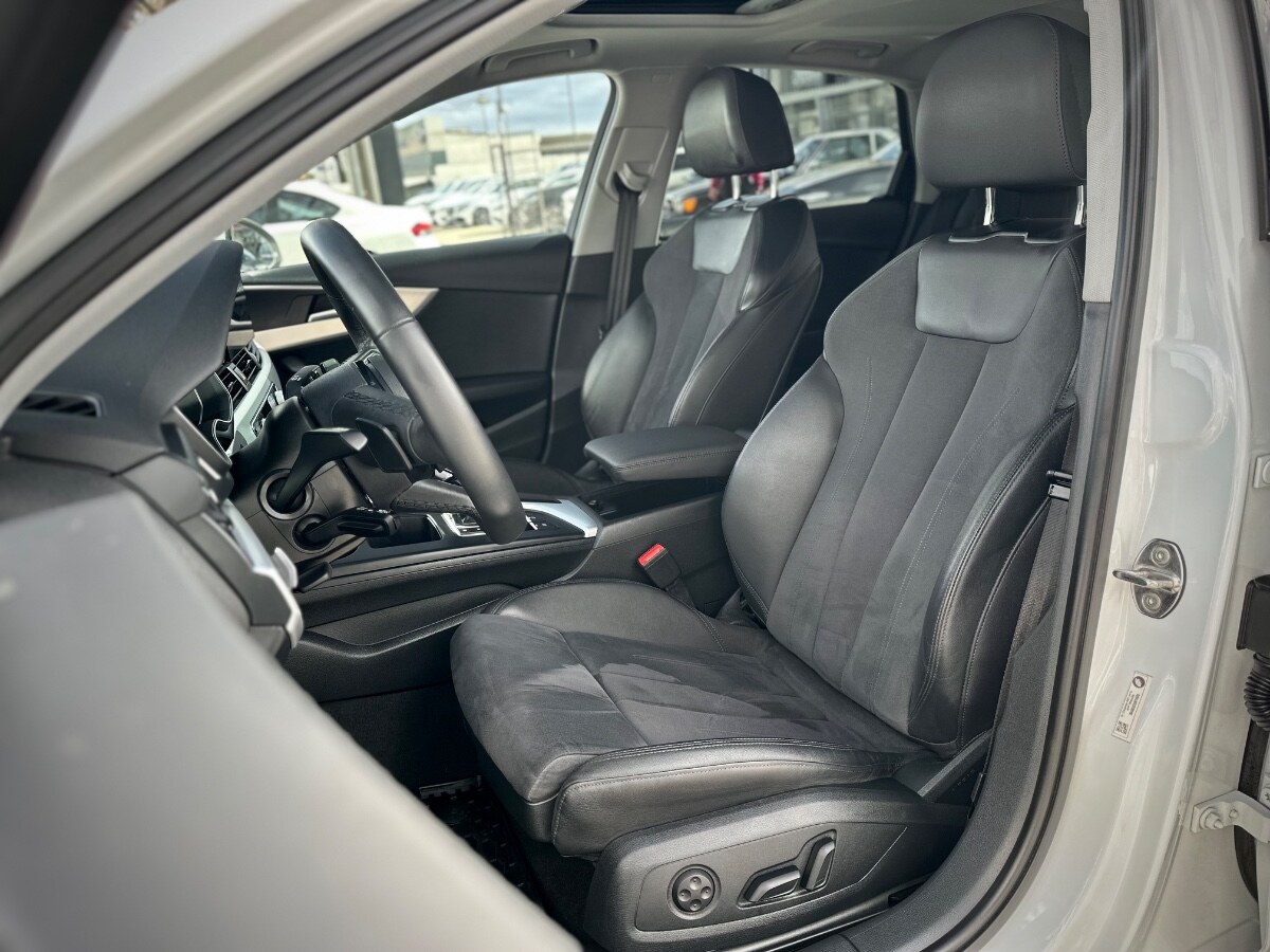 Audi A4 S Line año 2023