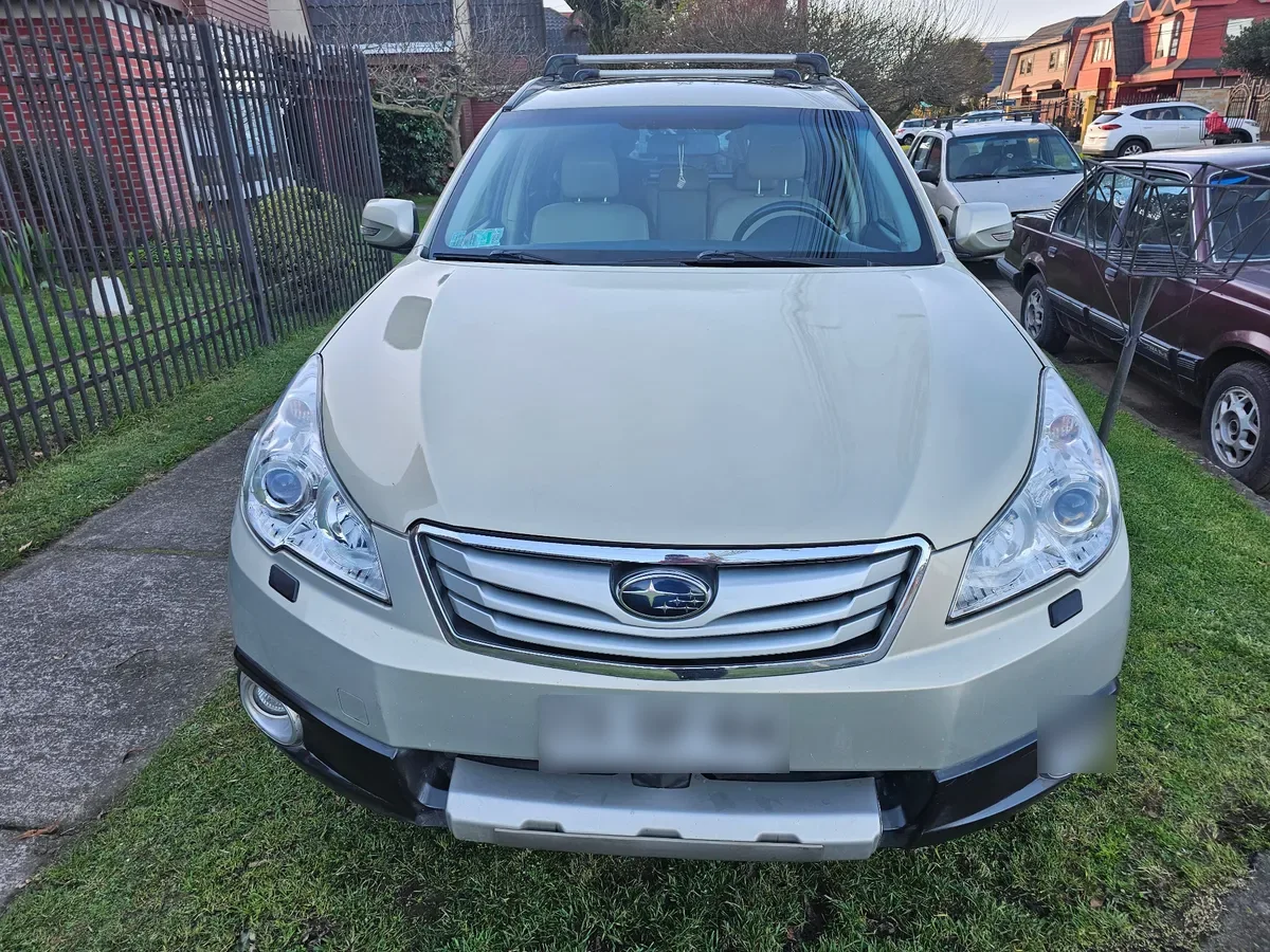 Subaru Outback Otra año 2011
