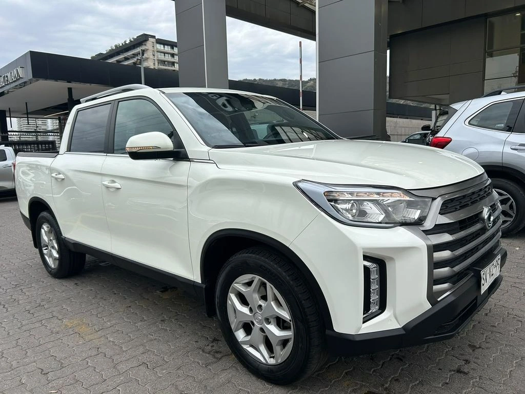 Ssangyong Musso 2.2 Limited Td Diesel 4wd At6 4p año 2023