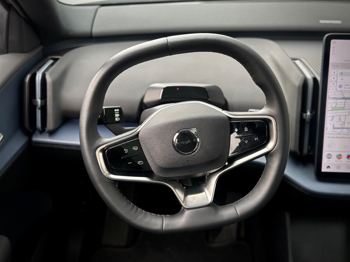 Volvo Ex30 Ultra año 2024