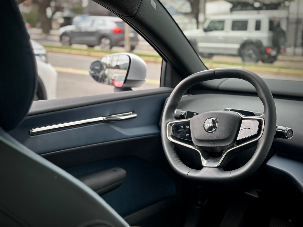 Volvo Ex30 Ultra año 2024