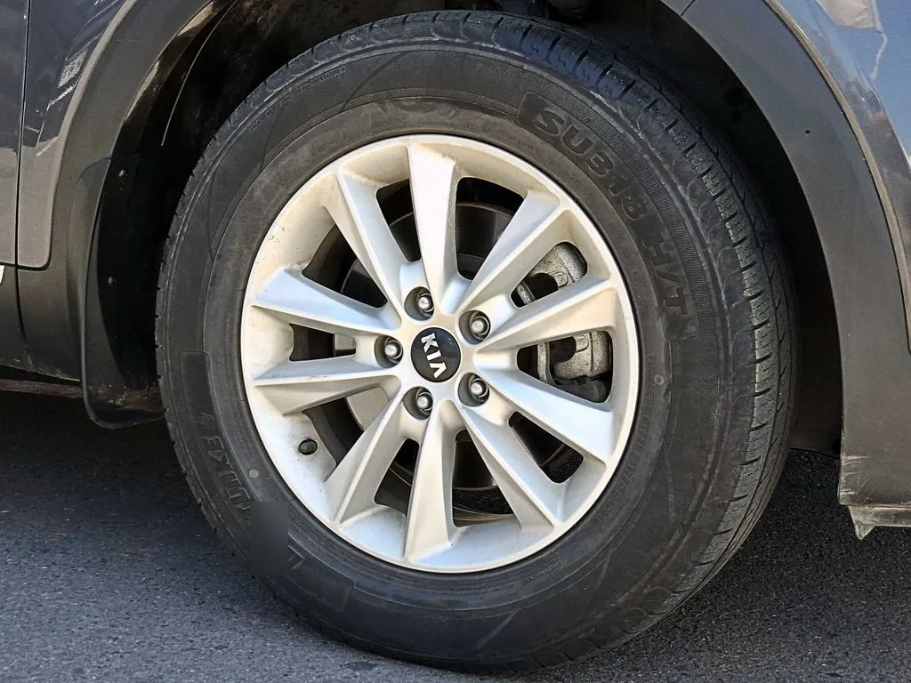 Kia Sorento 2.4 Ex Gls 5p año 2021