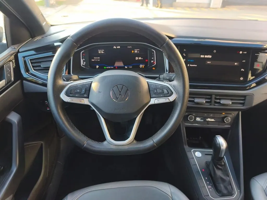 Volkswagen Nivus 1.0t At Tsi Higline año 2022