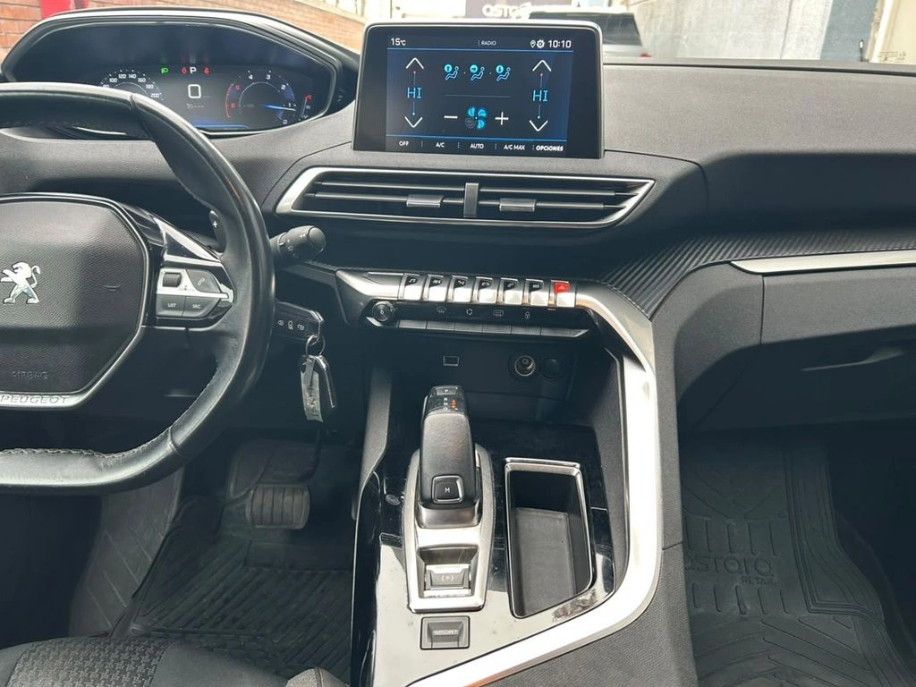 Peugeot 5008 1.5 Allure Diesel 4x2 130 At 5p año 2019
