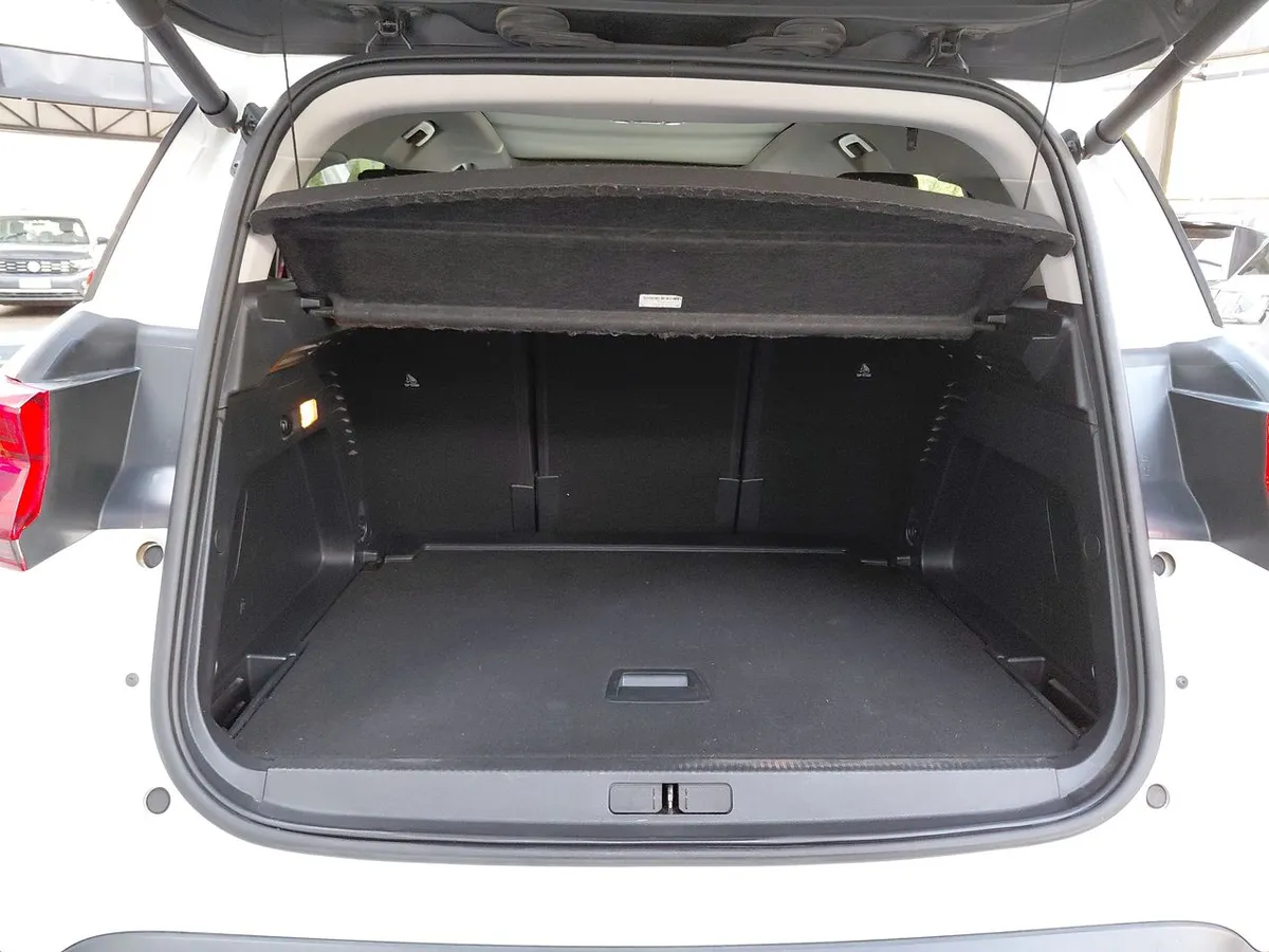 Citroen C5 Aircross 2.0 Shine Pack Bluehdi Diesel 4x2 180 Ss Eat8 5p año 2021
