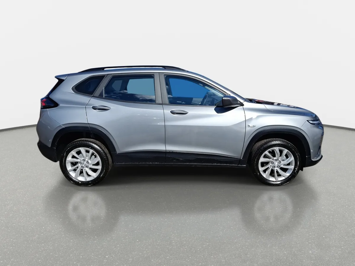 Chevrolet Tracker 1.2t Ltz T 4x2 At 5p año 2026