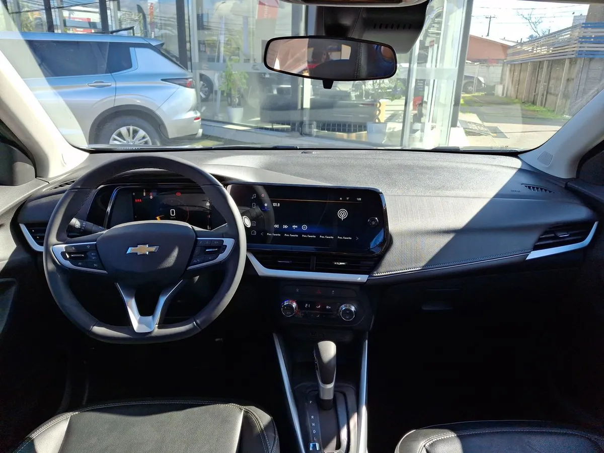 Chevrolet Tracker 1.2t Ltz T 4x2 At 5p año 2026