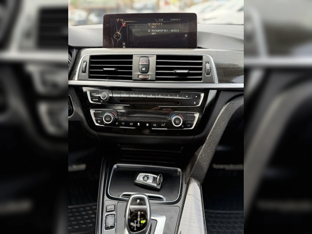 BMW 330 2.0 Lci Luxury 4x2 At 4p año 2017