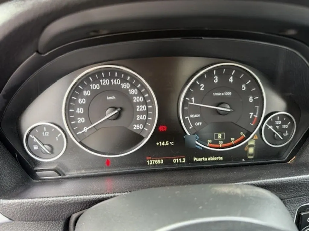 BMW 330 2.0 Lci Luxury 4x2 At 4p año 2017