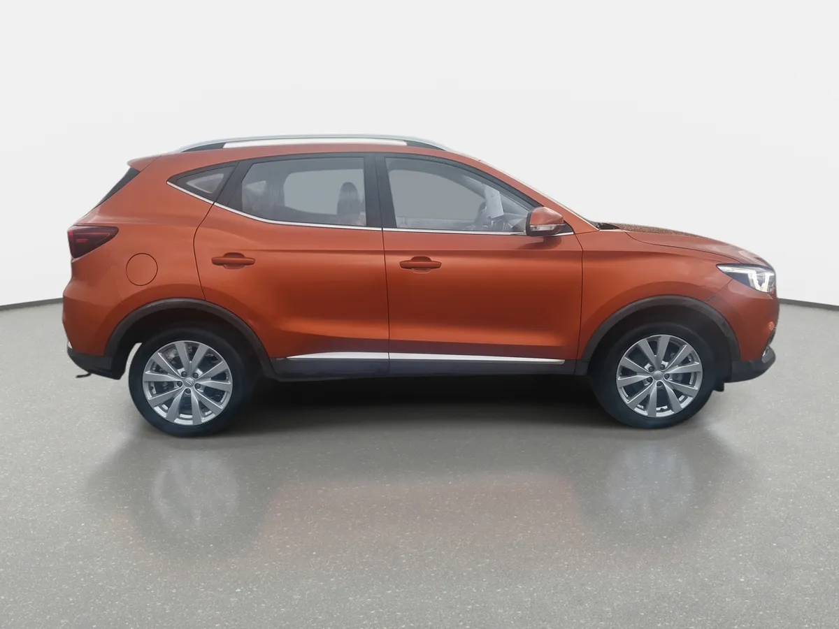MG Mg Zs 1.5 Std 4x2 At 5p año 2024