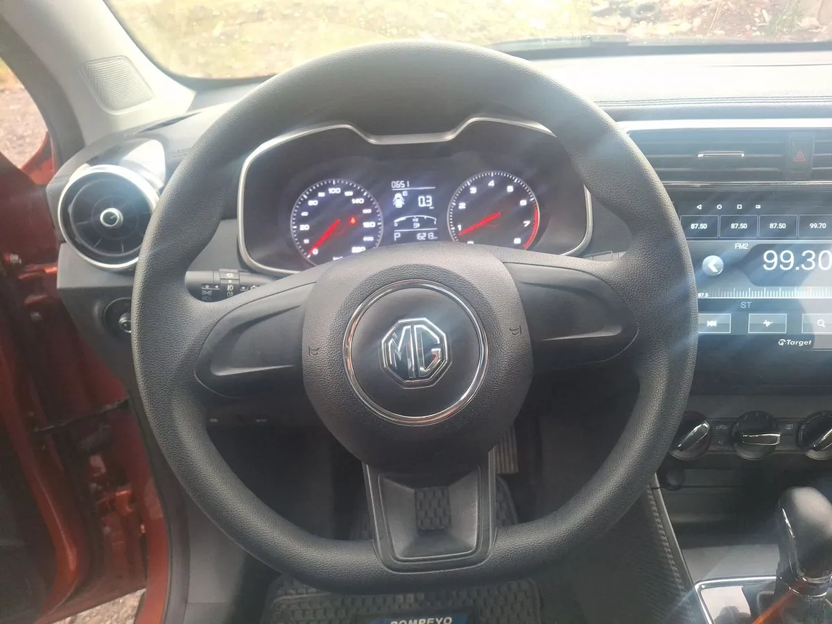 MG Mg Zs 1.5 Std 4x2 At 5p año 2024