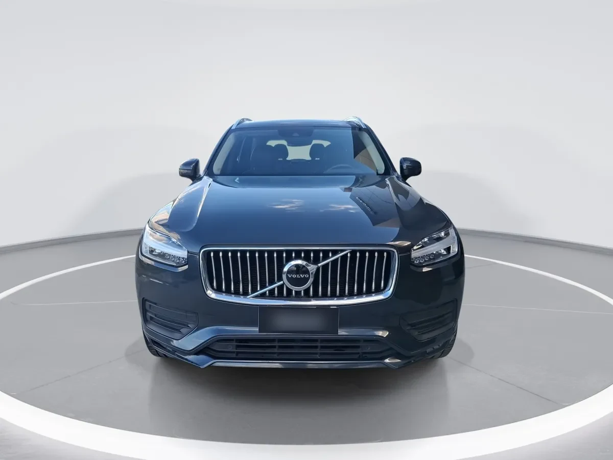 Volvo Xc90 2.0 B6 Momentum 4x4 At 5p año 2022