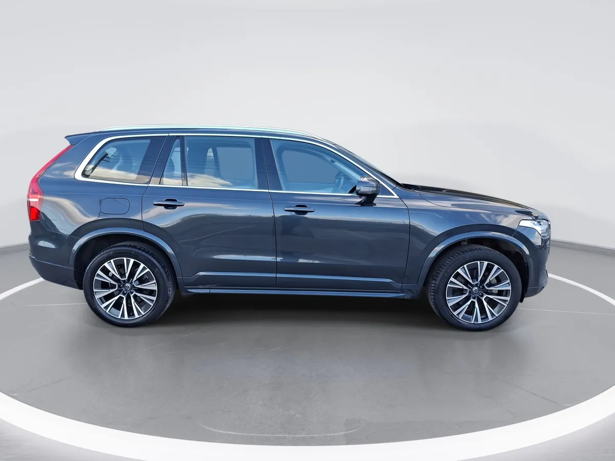 Volvo Xc90 2.0 B6 Momentum 4x4 At 5p año 2022