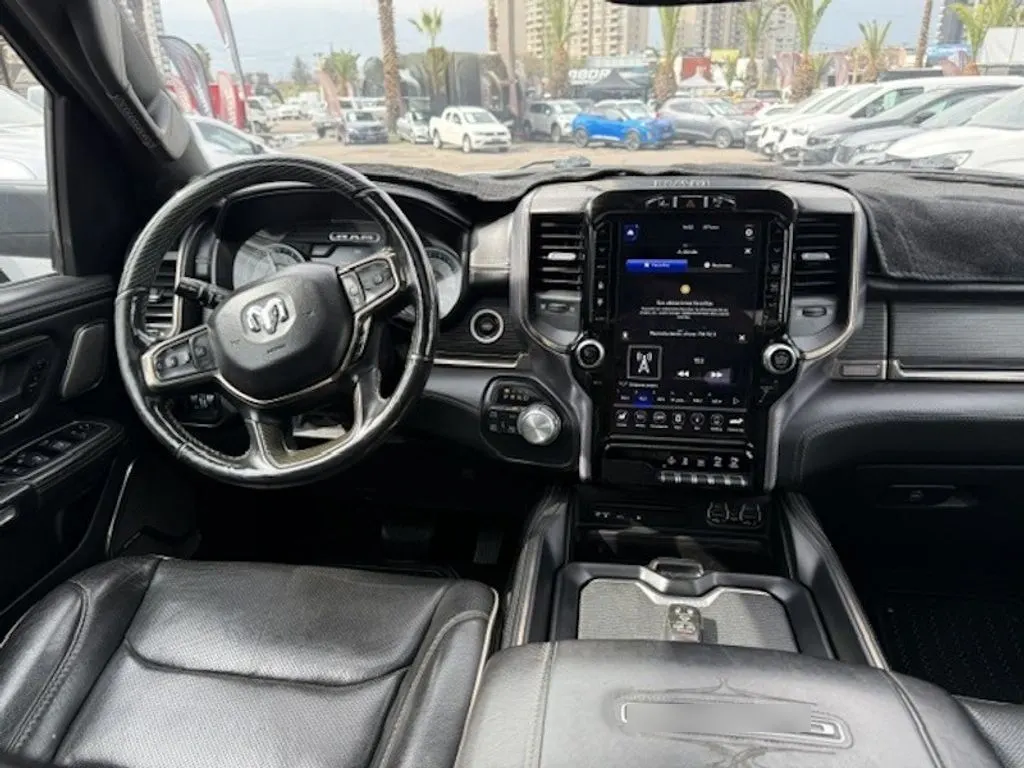 Dodge Ram 1500 5.7 Limited 4x4 At 4p año 2020