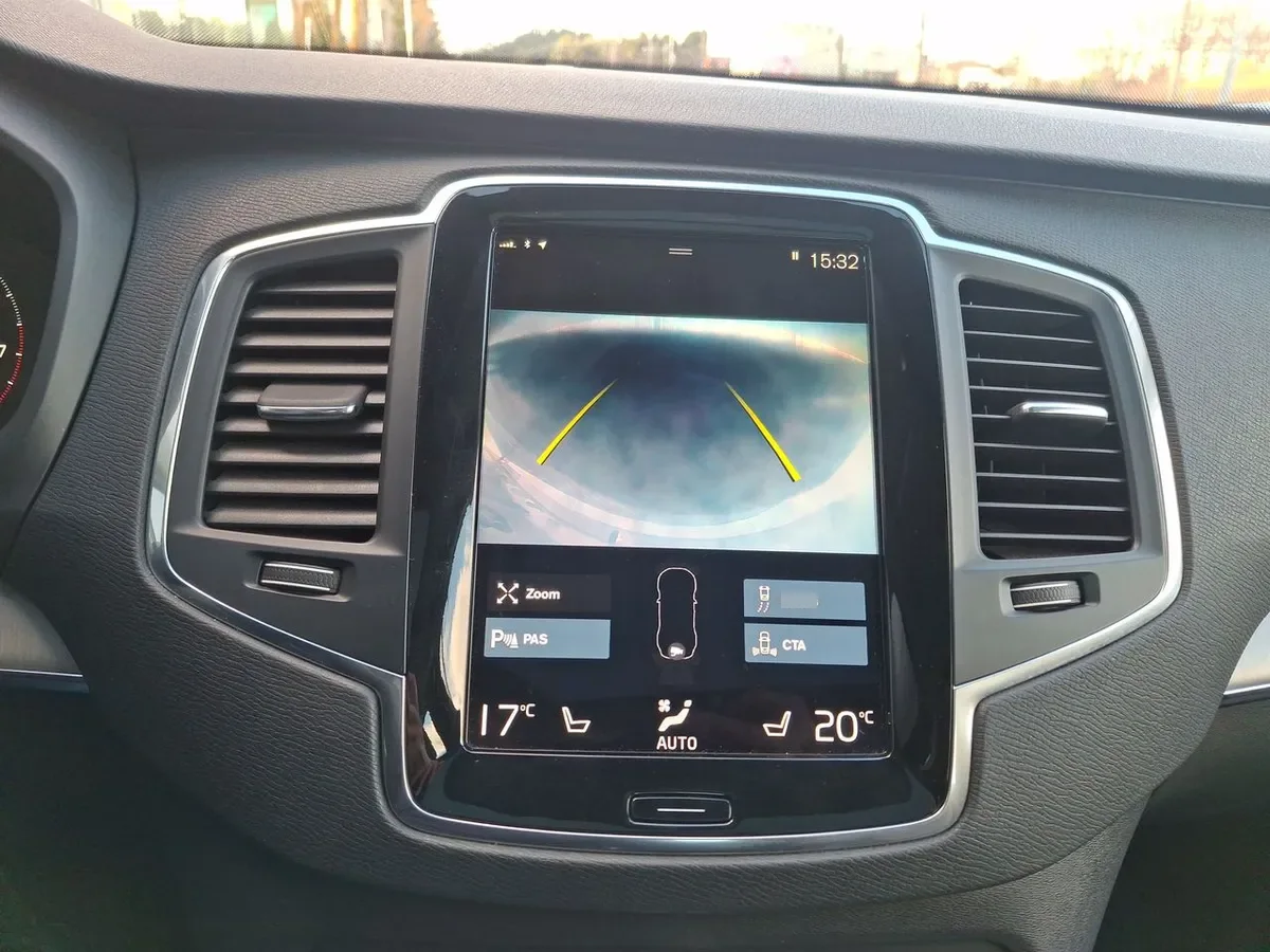 Volvo Xc90 2.0 B6 Momentum 4x4 At 5p año 2022