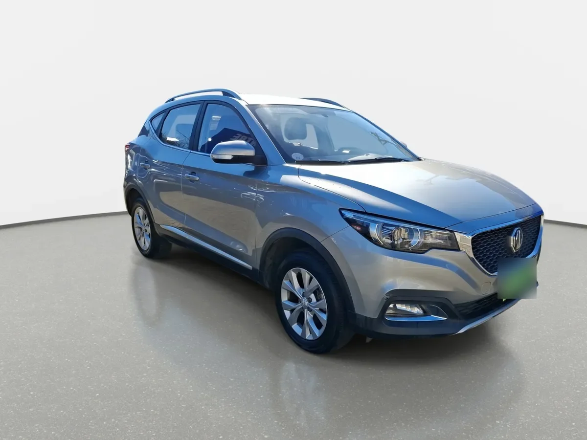 MG Mg Zs 1.5 Std 4x2 Mt 5p año 2024