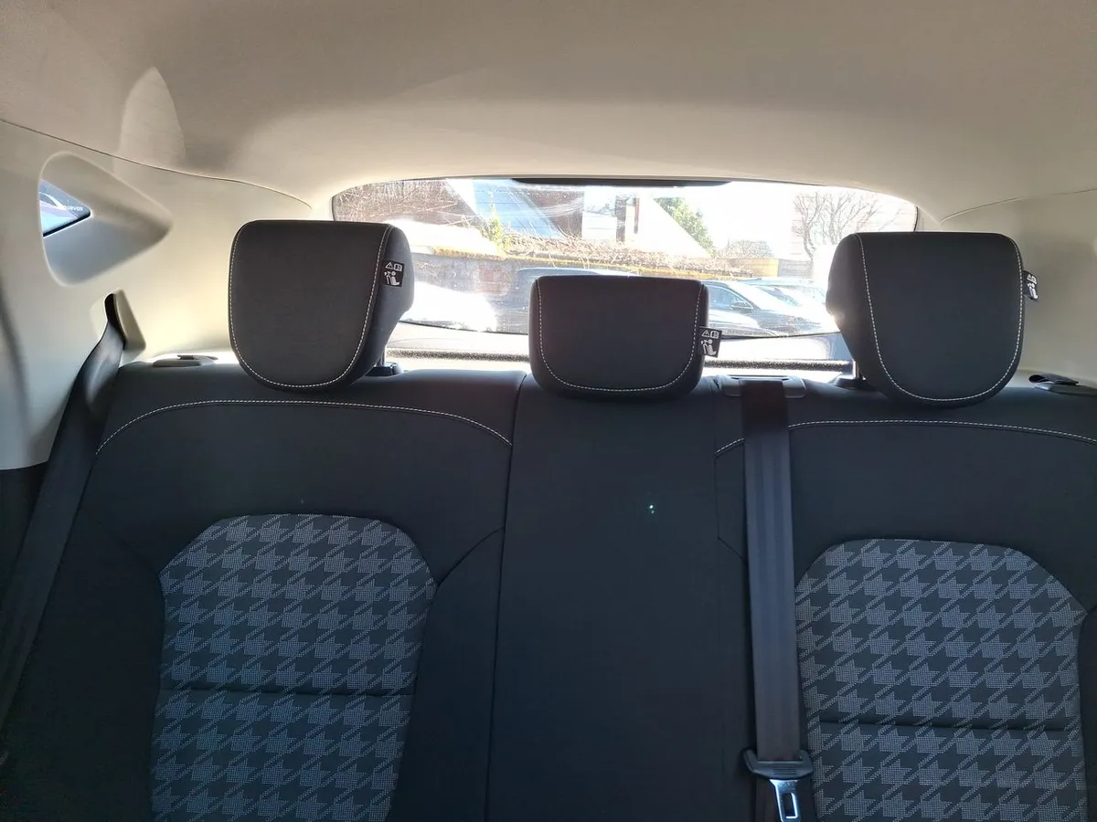 MG Mg Zs 1.5 Std 4x2 Mt 5p año 2024