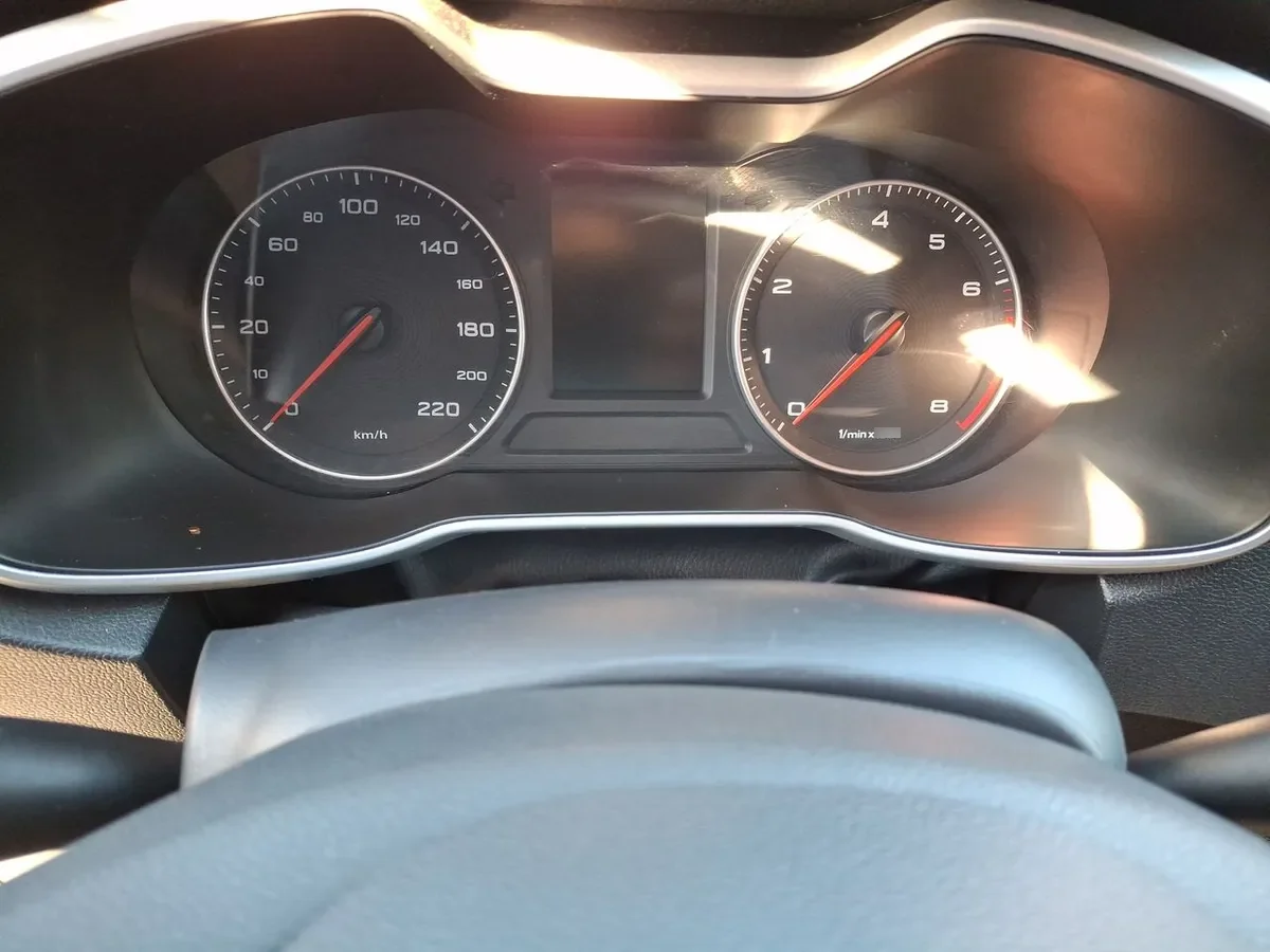MG Mg Zs 1.5 Std 4x2 Mt 5p año 2024