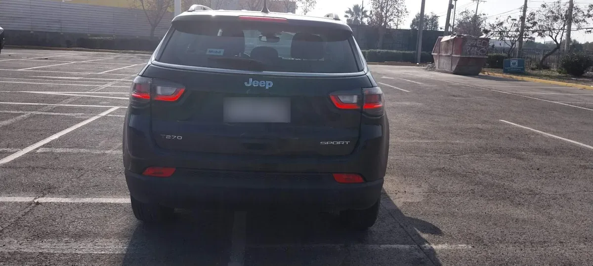 Jeep Compass 1.3 Sport 4x2 At 5p año 2024