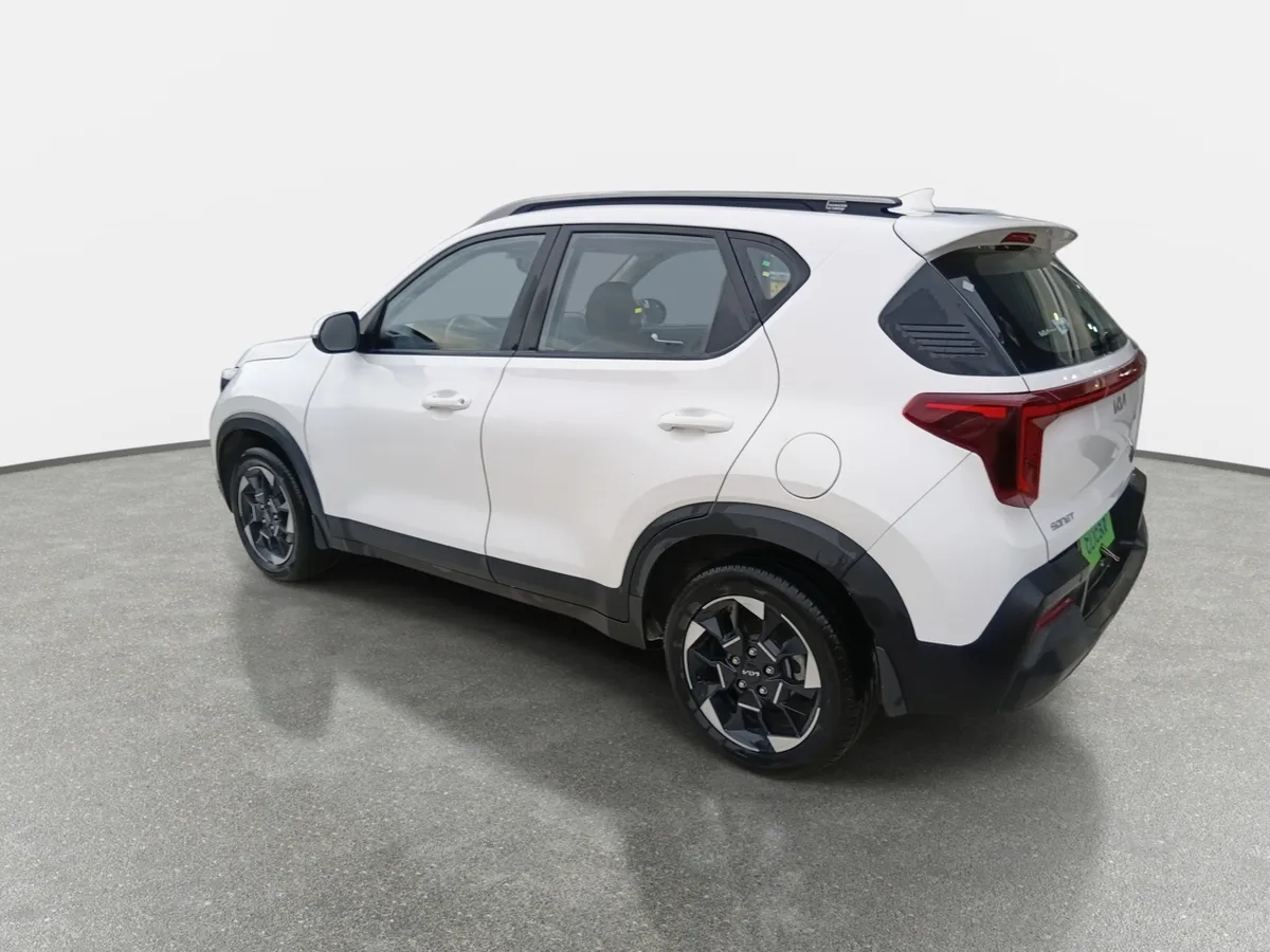 Kia Sonet 1.5 Ex 4x2 Ivt Ri At 5p año 2025