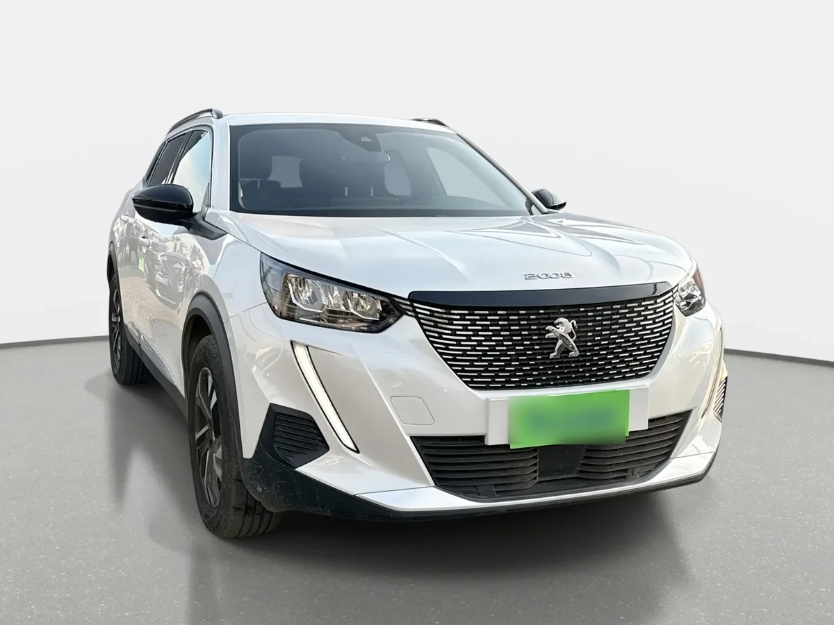Peugeot 2008 1.2 Allure Puretech 130 4x2 Mt 5p año 2023