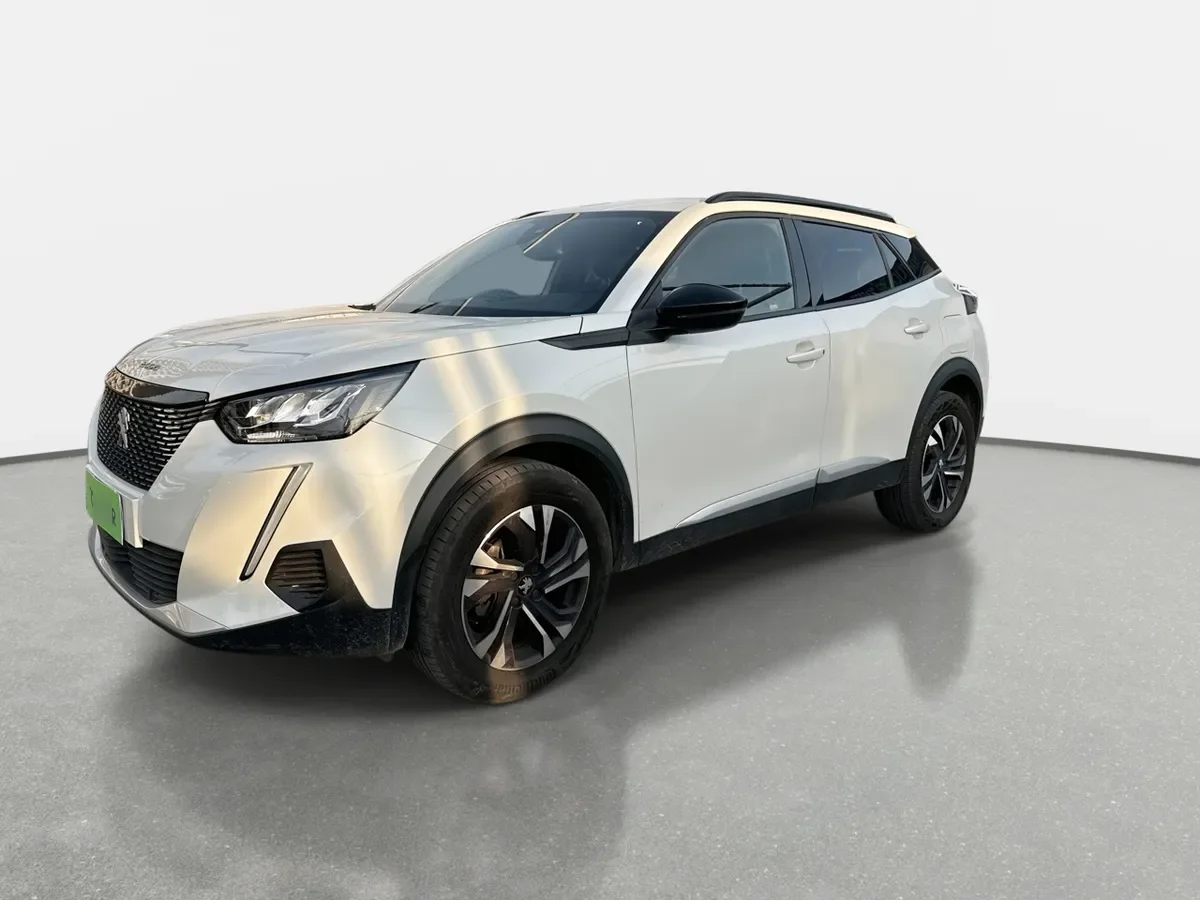 Peugeot 2008 1.2 Allure Puretech 130 4x2 Mt 5p año 2023