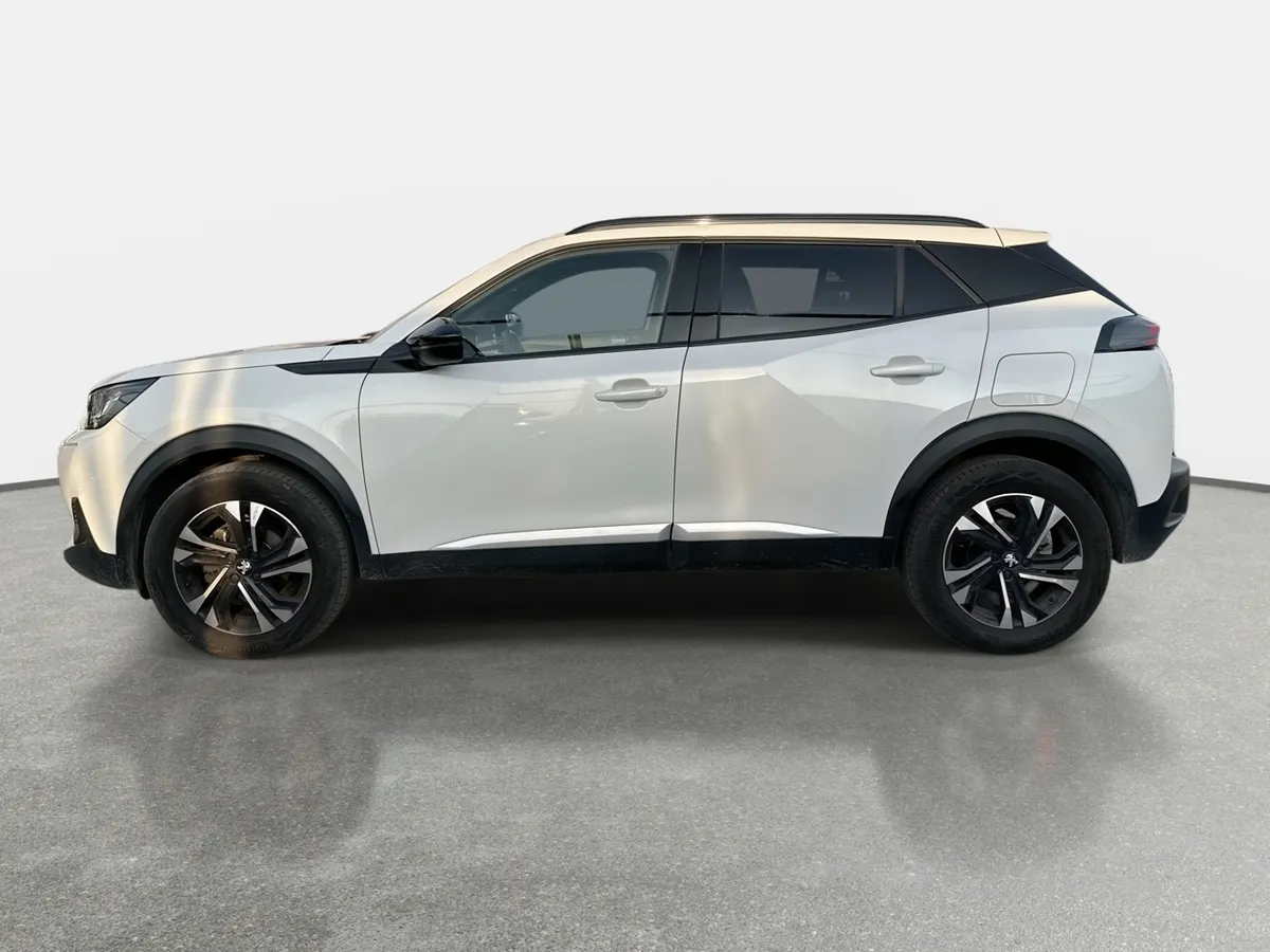 Peugeot 2008 1.2 Allure Puretech 130 4x2 Mt 5p año 2023