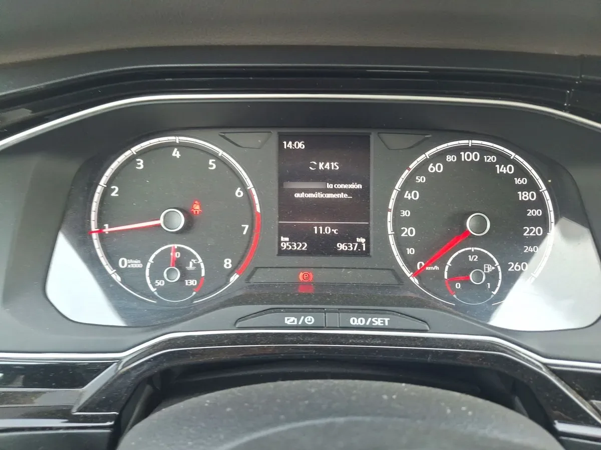 Volkswagen Polo 1.6 Comfortline 4x2 Mt5 5p año 2023