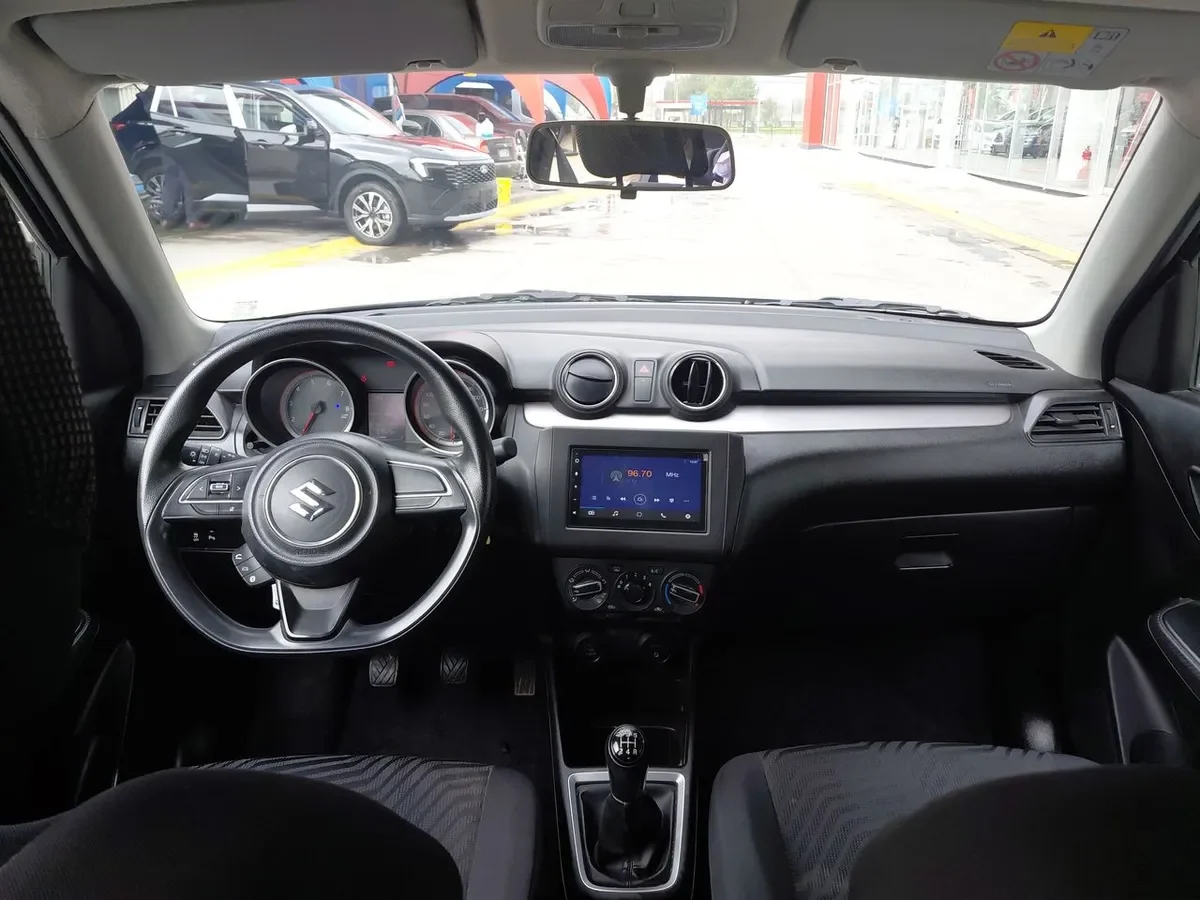 Suzuki Swift 1.2 Gl Sport 4x2 Hb Mt 5p año 2022
