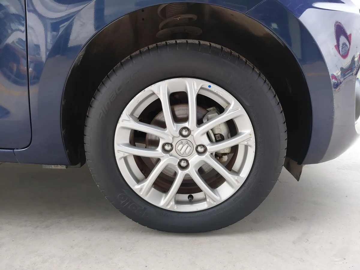 Suzuki Swift 1.2 Gl Sport 4x2 Hb Mt 5p año 2022