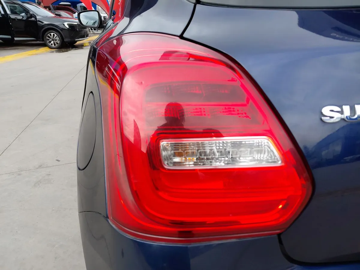 Suzuki Swift 1.2 Gl Sport 4x2 Hb Mt 5p año 2022