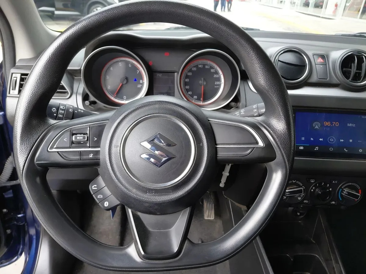 Suzuki Swift 1.2 Gl Sport 4x2 Hb Mt 5p año 2022