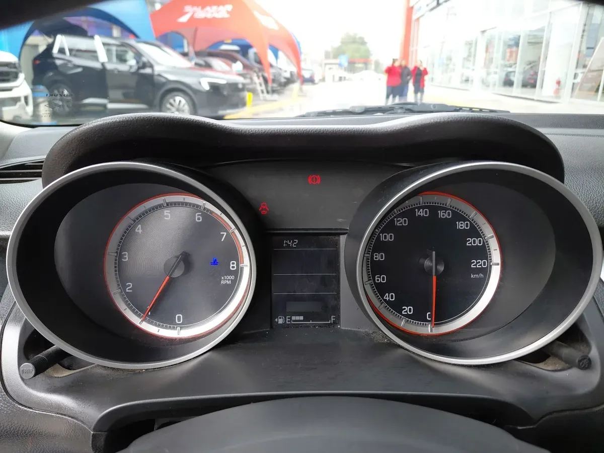 Suzuki Swift 1.2 Gl Sport 4x2 Hb Mt 5p año 2022