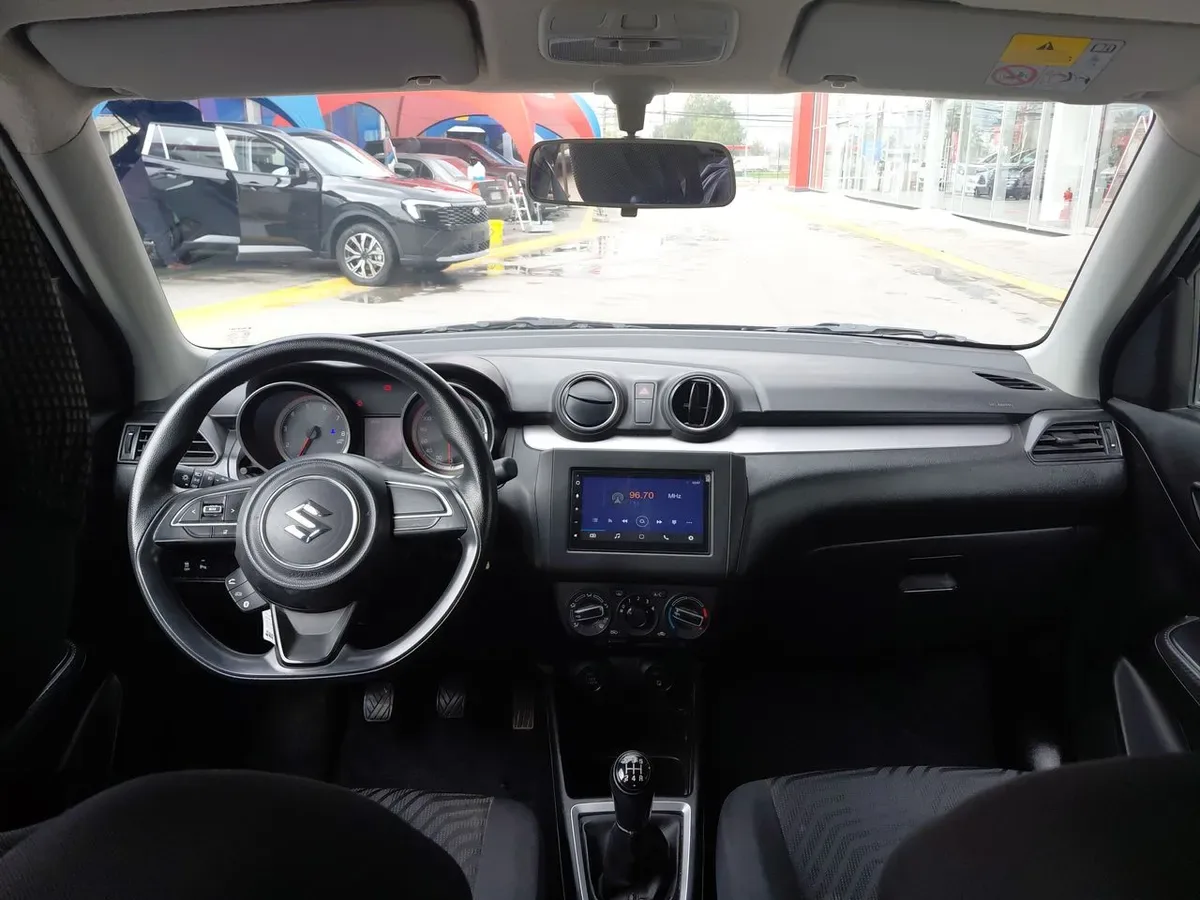 Suzuki Swift 1.2 Gl Sport 4x2 Hb Mt 5p año 2022
