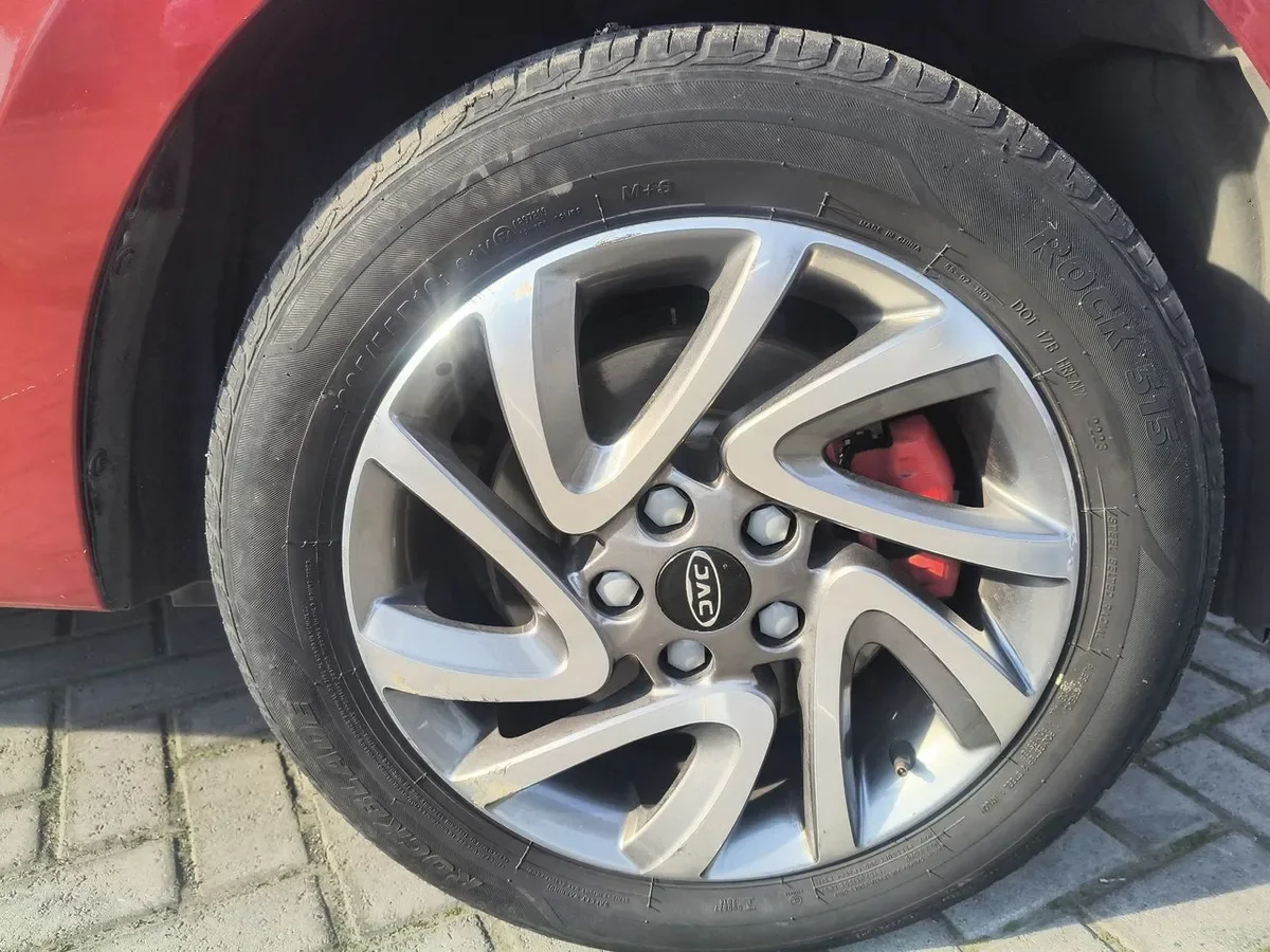 JAC S2 1.5 Luxury 4x2 Cvt At 5p año 2019