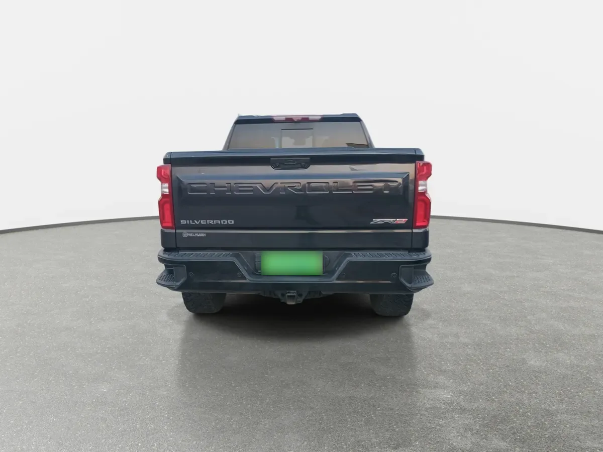 Chevrolet Silverado 6.2 Zr2 R 4x4 At 4p año 2025