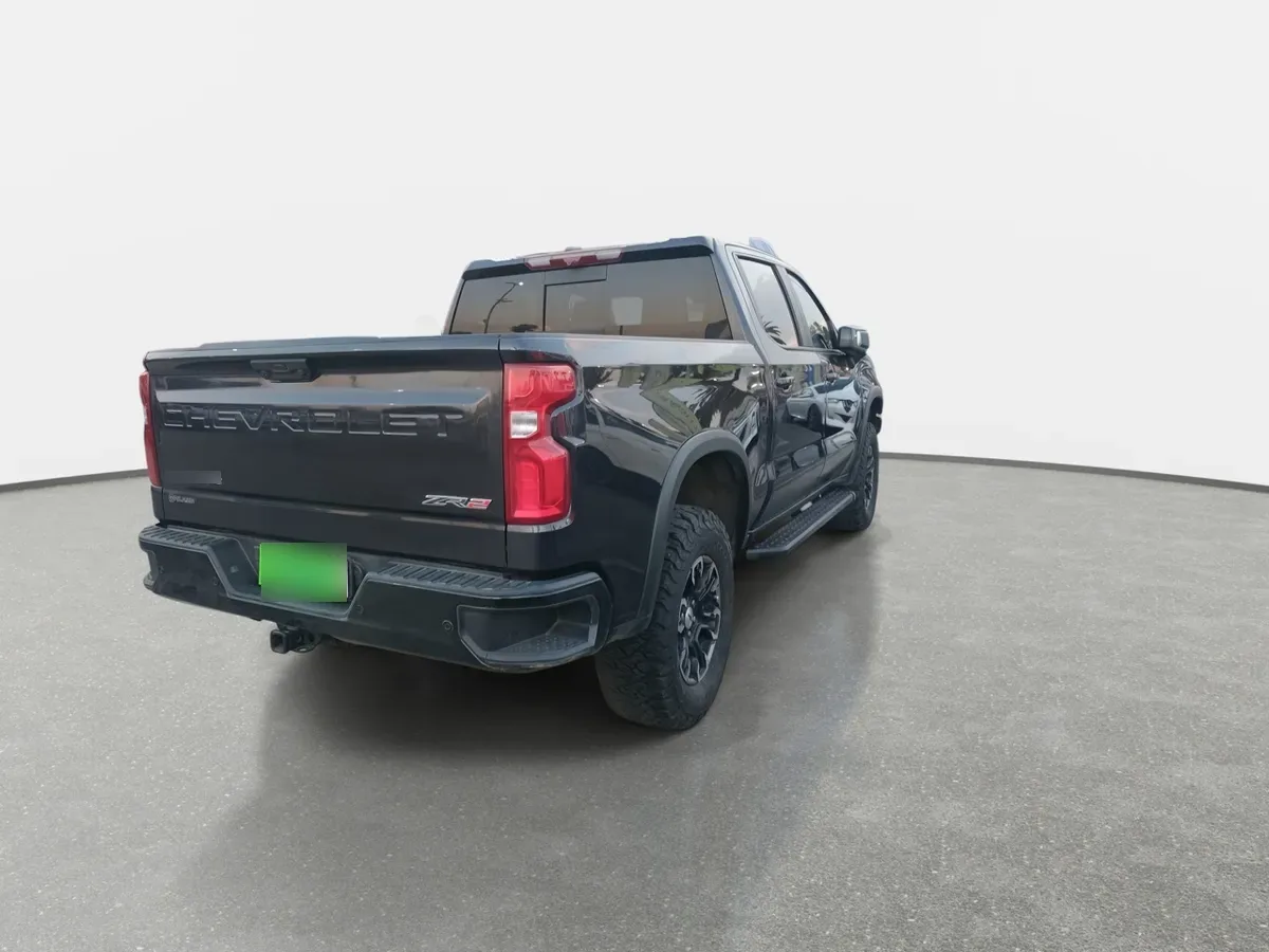 Chevrolet Silverado 6.2 Zr2 R 4x4 At 4p año 2025