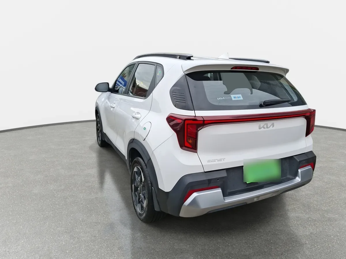 Kia Sonet 1.5 Ex 4x2 Ivt At 5p año 2025