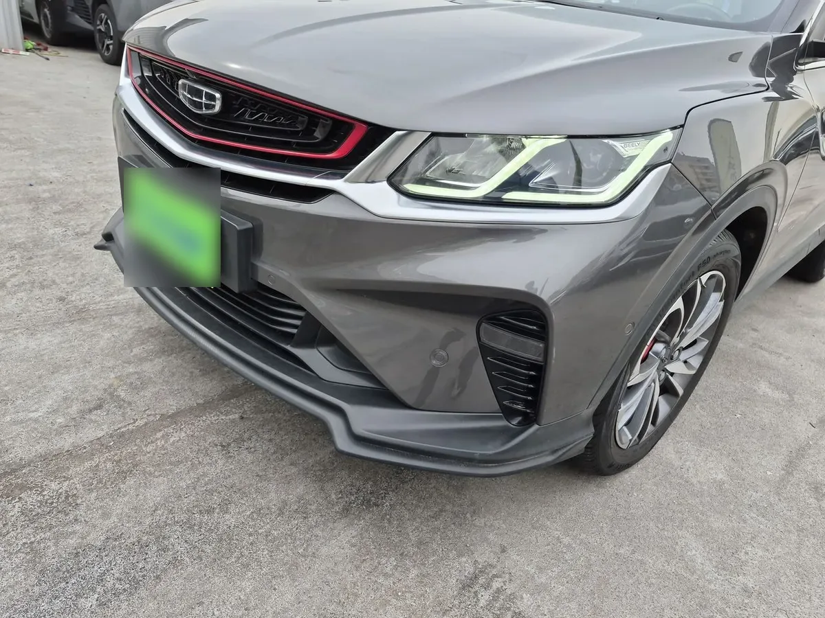 Geely Coolray 1.5 Gf Sport 4x2 At 5p año 2023