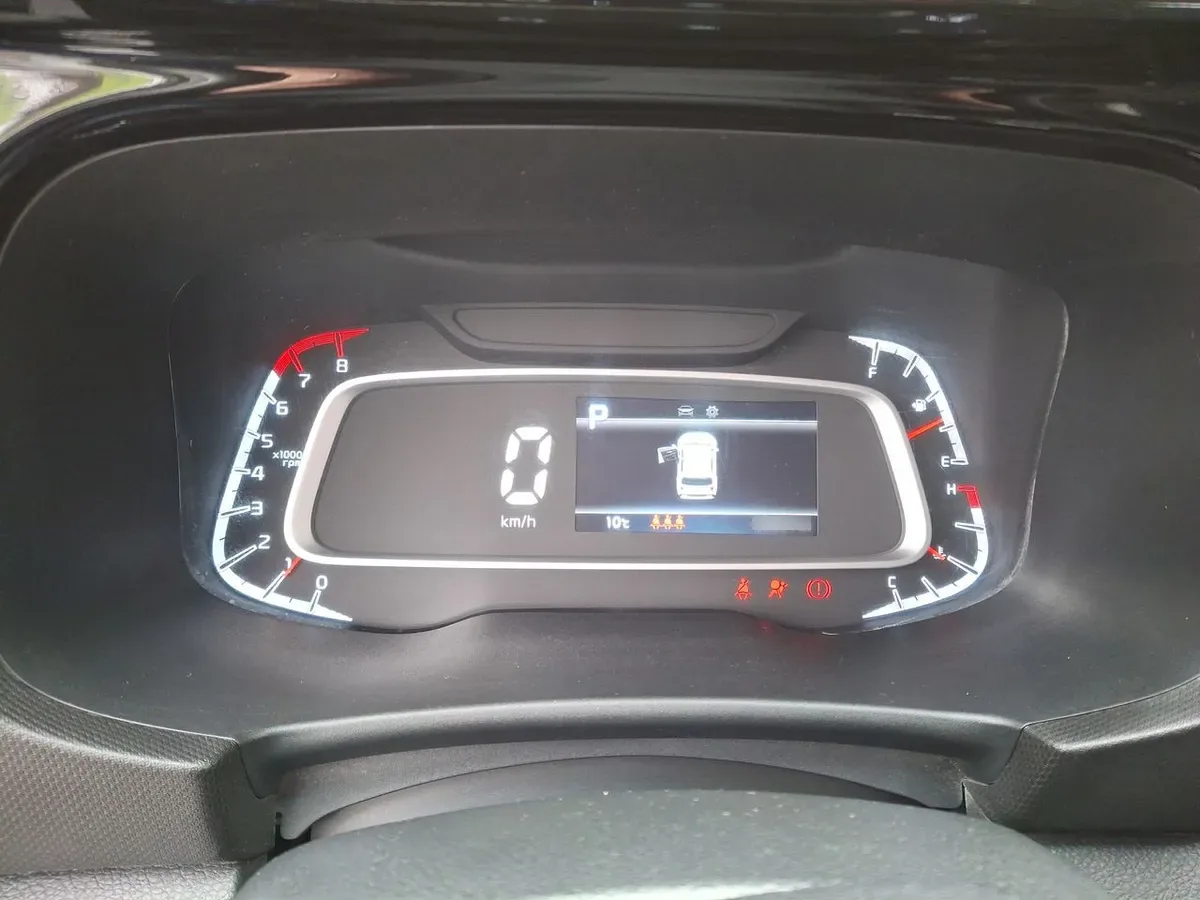 Kia Sonet 1.5 Ex 4x2 Ivt At 5p año 2025